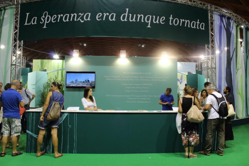 LA MOSTRA AL MEETING: "LA SPERANZA ERA DUNQUE TORNATA"